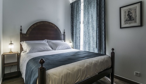 Habitación doble, 1 cama de matrimonio, vistas a la ciudad (Miosotis)