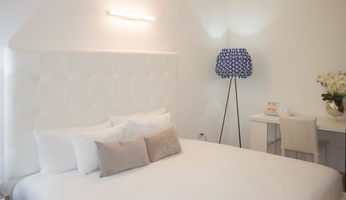 Yellow Diamond Suite