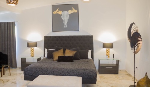 Black Diamond Suite