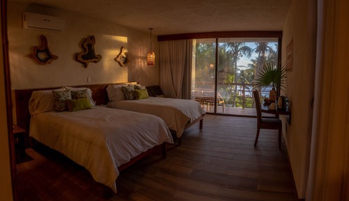 Suite 2 Camas