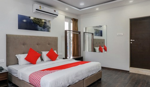 Habitación Deluxe con 1 cama doble o 2 individuales, 1 cama de matrimonio grande