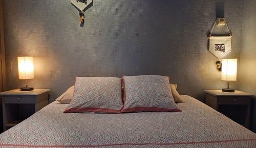 Suite junior, varias camas, vistas al jardín