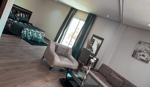 Suite Grand, 1 cama de matrimonio grande, no fumadores
