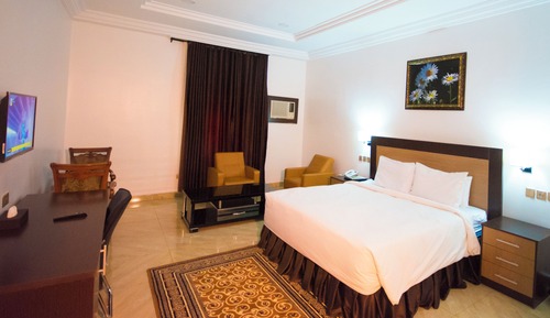 Suite, bañera de hidromasaje