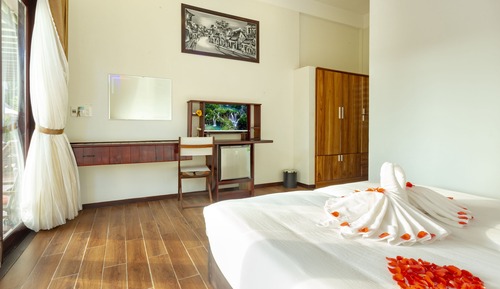 Habitación Deluxe con 1 cama doble o 2 individuales, vistas al jardín