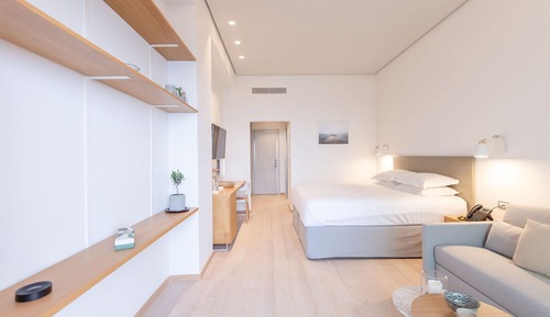 Habitación triple superior, balcón, vistas al mar