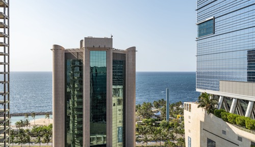 Habitación superior con 2 camas individuales, vistas al mar (City Tower)