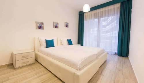 Apartamento, 2 habitaciones, balcón
