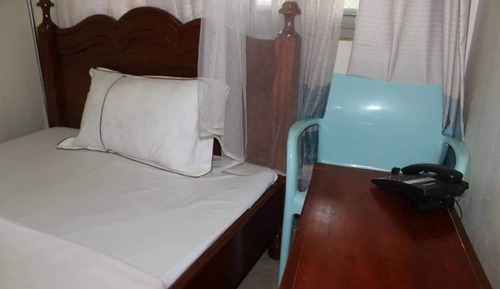 Habitación estándar con 2 camas individuales