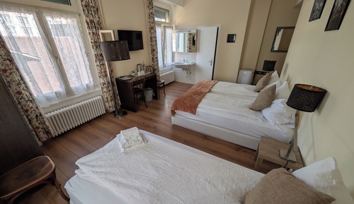 Habitación triple clásica