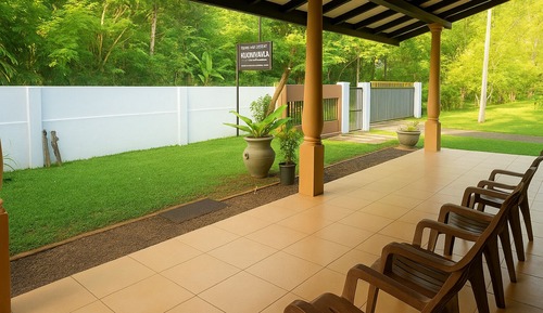 Casa familiar, 2 habitaciones, vistas al jardín