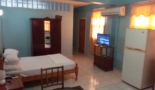 Suite estudio tradicional, 2 camas dobles, vistas a la montaña