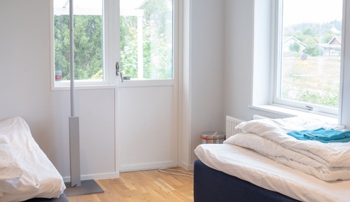 Habitación con 2 camas individuales, vistas al jardín