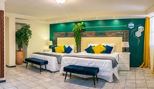 Habitación doble superior, varias camas