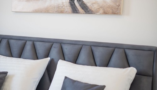 One-Bedroom Apartment with Terrace