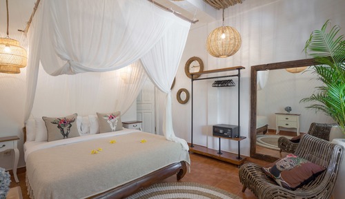 Villa City, 3 habitaciones, piscina privada