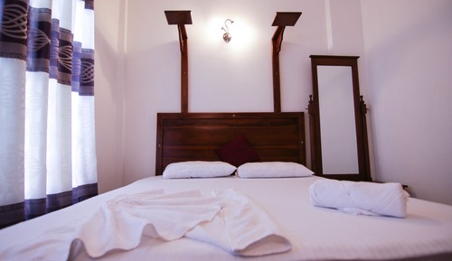 Habitación Deluxe doble, 1 cama doble, vistas a la colina