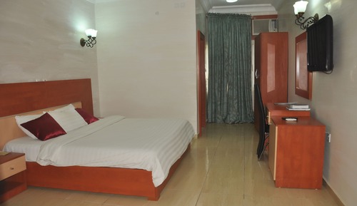 Habitación Deluxe, 1 cama de matrimonio grande, vistas a la ciudad