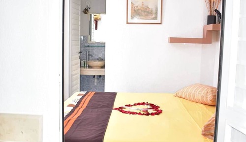 Habitación Confort con 1 cama doble o 2 individuales
