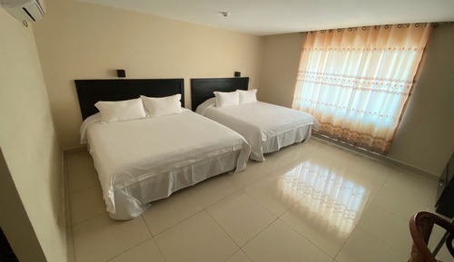 Habitación cuádruple familiar, varias camas, no fumadores