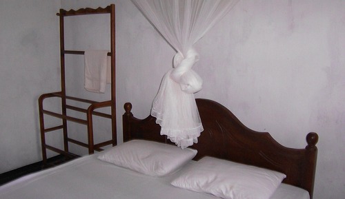 Habitación económica doble, 1 cama de matrimonio, vistas al jardín