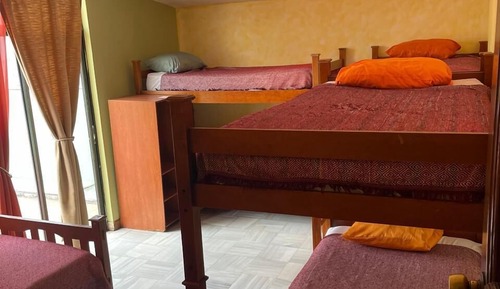 Dormitorio compartido, dormitorio mixto (Up to 7 people)