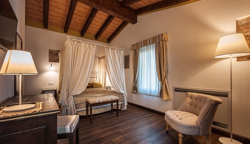 Habitación superior, vistas al patio