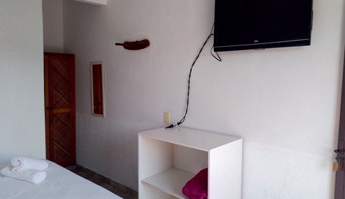 Quarto casal (Quarto 03)