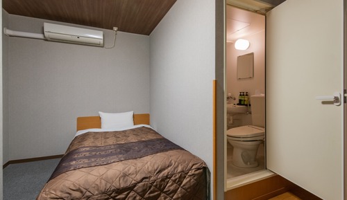 Habitación estándar, fumadores (Semi Double, Private Bathroom, Main)