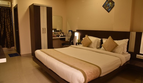 Standard Twin Room, 1 Double Bed