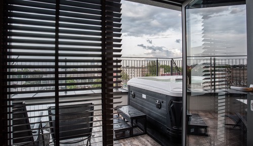 Apartamento, 2 camas de matrimonio, vistas a la ciudad