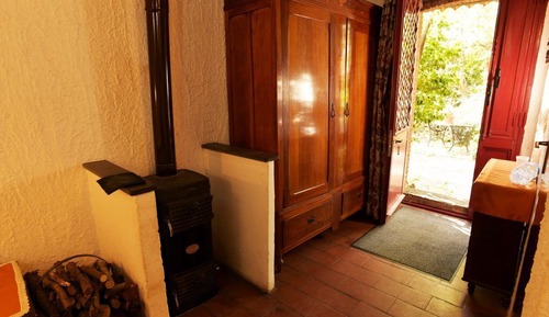 Habitación triple, vistas al jardín (CERERE)