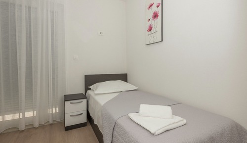 Apartamento, vistas al mar (2)