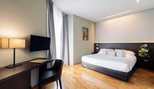 Habitación clásica con 1 cama doble o 2 individuales