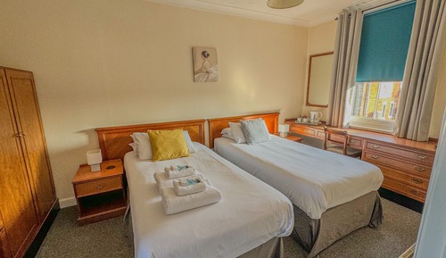 Habitación estándar con 2 camas individuales