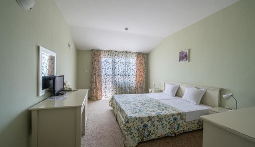 Habitación Confort doble, balcón, vistas al mar
