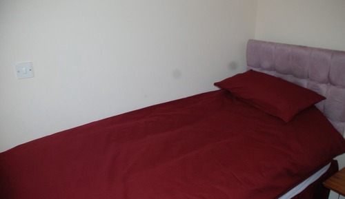 Habitación con 2 camas individuales