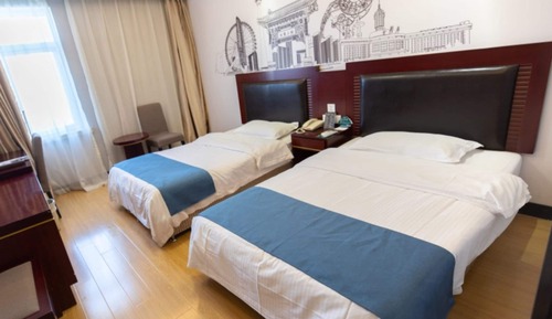 Habitación superior con 2 camas individuales