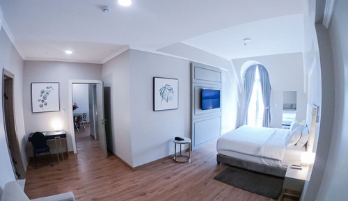 Suite familiar
