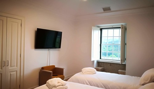 Habitación estándar con 1 cama doble o 2 individuales