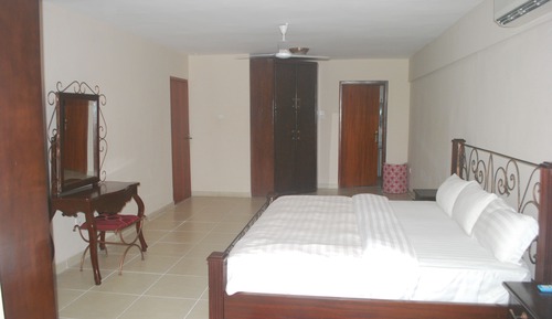 Apartamento familiar, varias camas, vistas a la ciudad