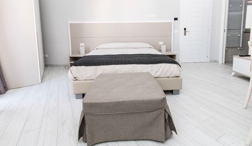 Habitación cuádruple, balcón