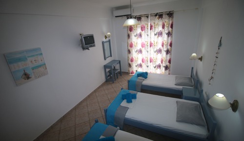 Estudio básico, 3 camas individuales, fumadores, vistas al mar