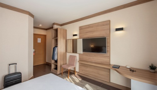 Standard PwD Disability Access - 1 Double Bed