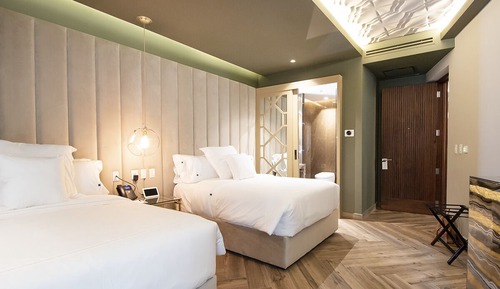 Habitación Deluxe, 2 camas dobles, balcón