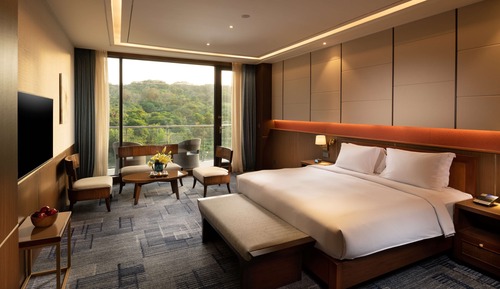 KING TWO BEDROOM GOVERNOR SUITE