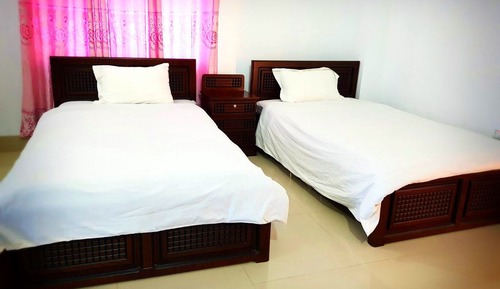 Habitación ejecutiva con 1 cama doble o 2 individuales, 2 camas individuales