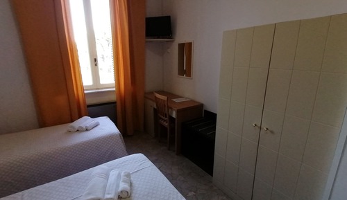 Habitación triple estándar, vistas al parque