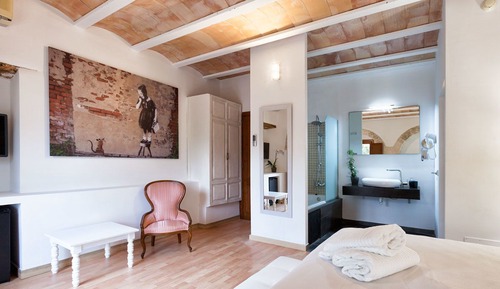 Habitación de diseño con 1 cama doble o 2 individuales