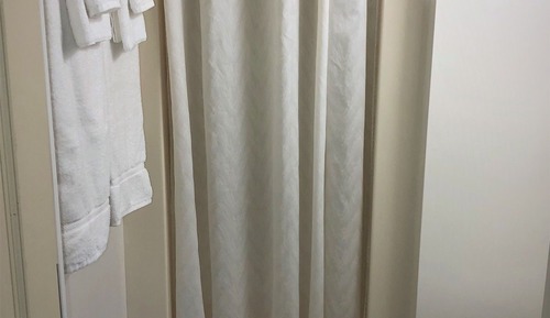 Habitación doble, baño privado (Kitchenette, Flr1, NonADA)